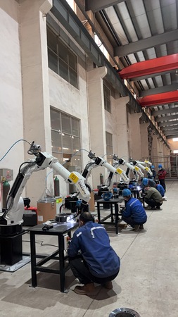 电杆法兰焊接机器人